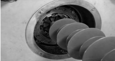 Insulator end fitting and core rod contact surface state